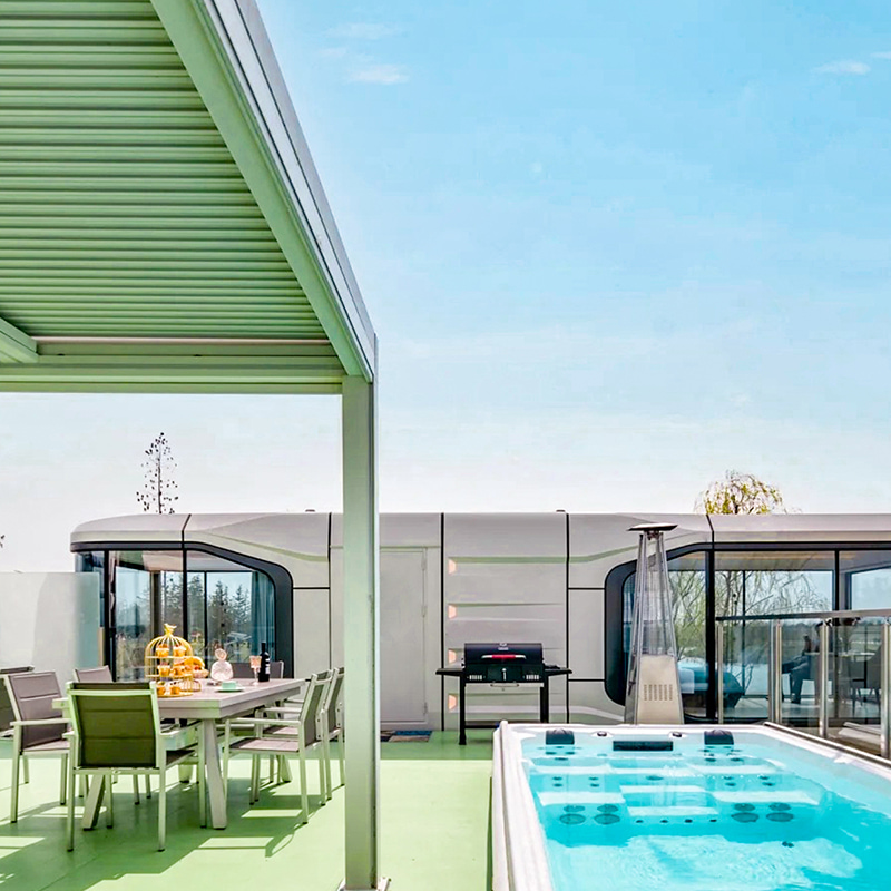 Capsule House with Pool
